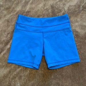 Lulu Lemon Low Rise Bike Short